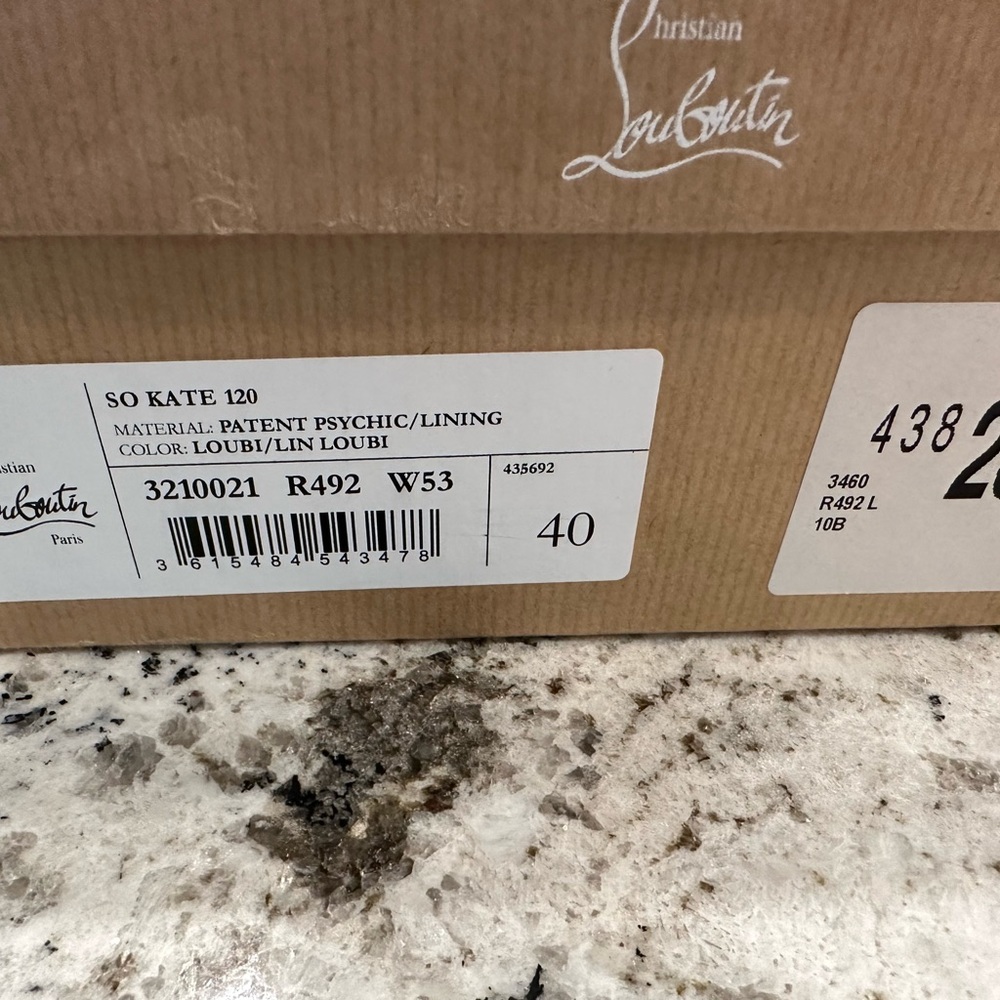 Christian Louboutin Psychic Red So Kate Metallic Heels pumps 40 nib